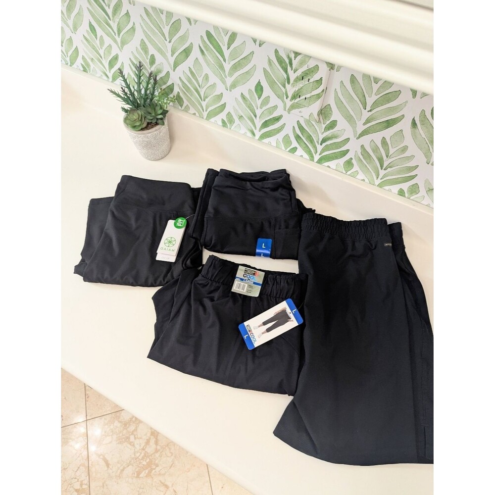 Activewear Bundle 3 NWT Pants/ 1 Pair Shorts Women's Large Black